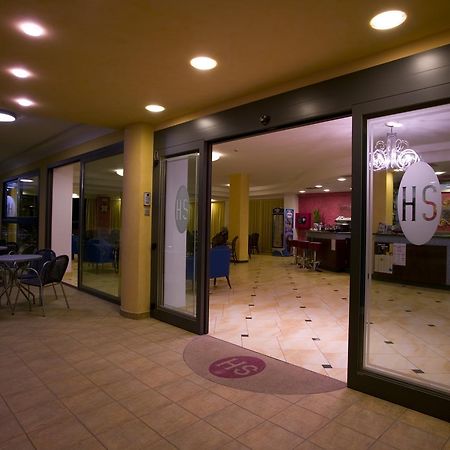 Hotel Semprini เบลลาเรีย-อีเจอา มารีนา ภายนอก รูปภาพ